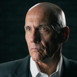 Nestor Núñez webc